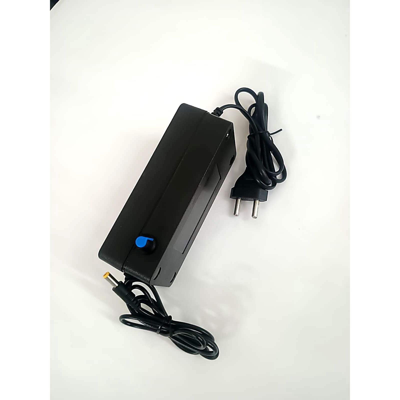 Delta BFB1012EH 12VDC 2.94A Blower Fan with adapter and nozzle